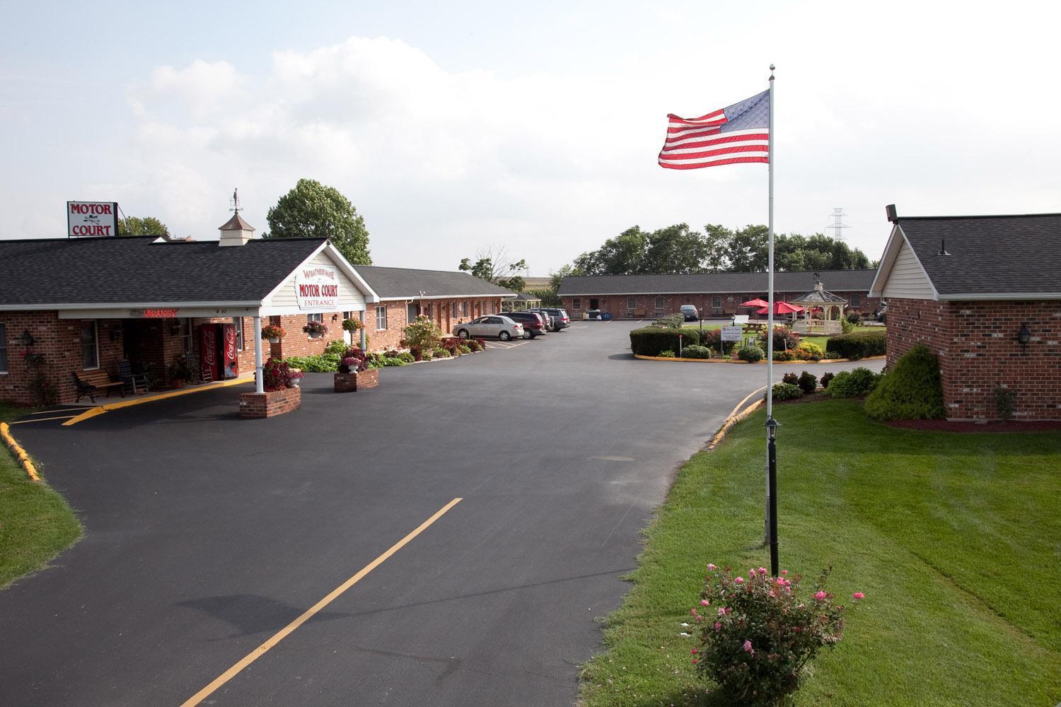 Weathervane Motor Court Motel Ronks Exterior photo