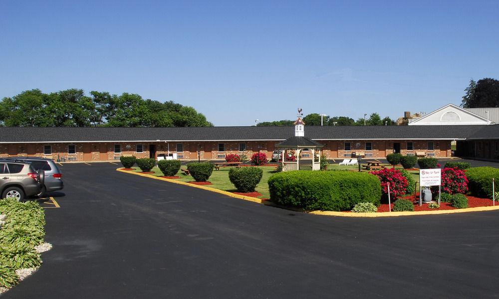 Weathervane Motor Court Motel Ronks Exterior photo